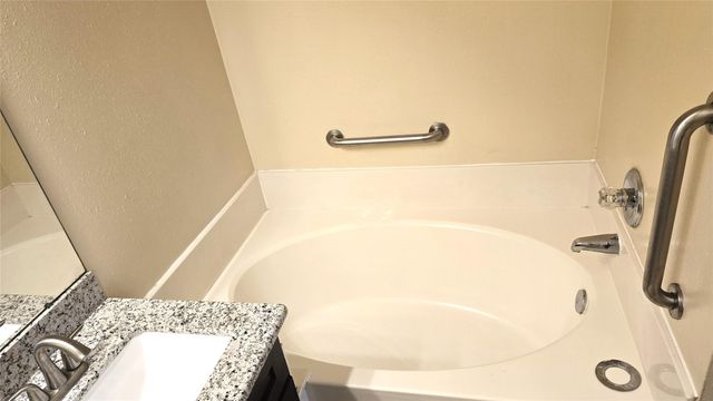 5922 Whitwell Drive, Katy, TX 77449