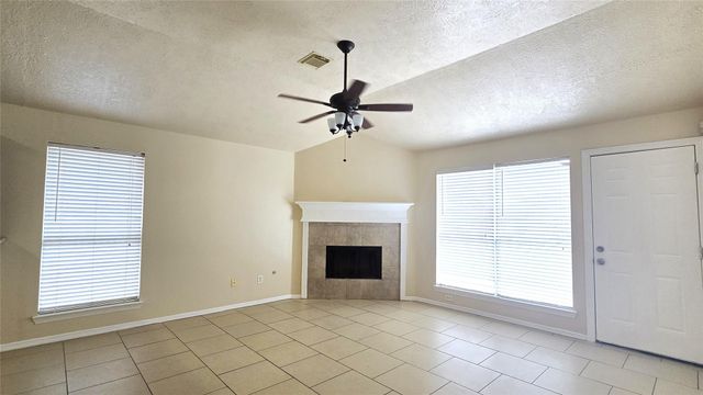 5922 Whitwell Drive, Katy, TX 77449