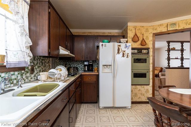 1585 Berkshire Street, Westland, MI 48186