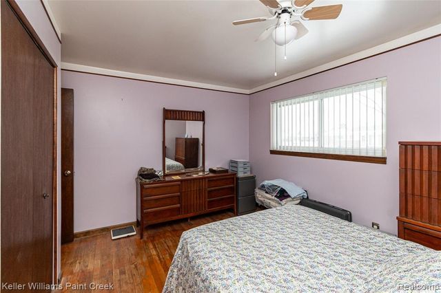 1585 Berkshire Street, Westland, MI 48186