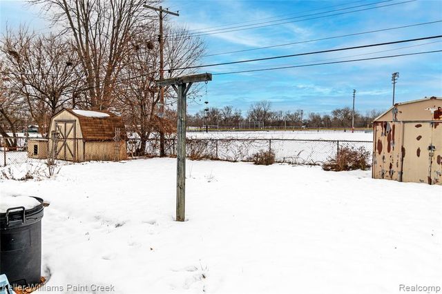 1585 Berkshire Street, Westland, MI 48186