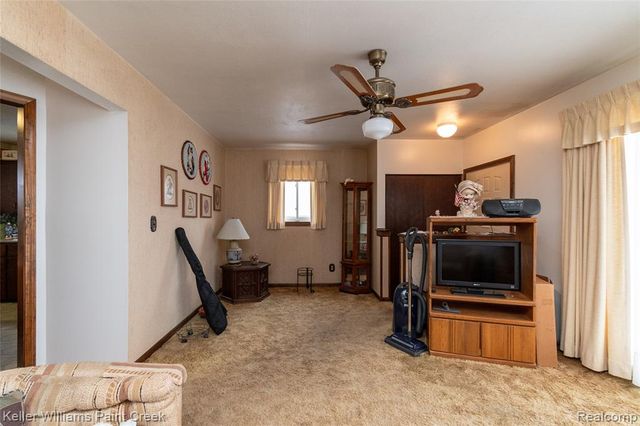 1585 Berkshire Street, Westland, MI 48186