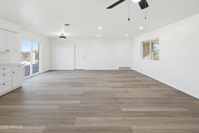 25050 W BOONE Drive, Casa Grande, AZ 85193