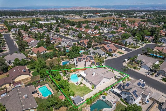 170 N Anderson Avenue, Clovis, CA 93612