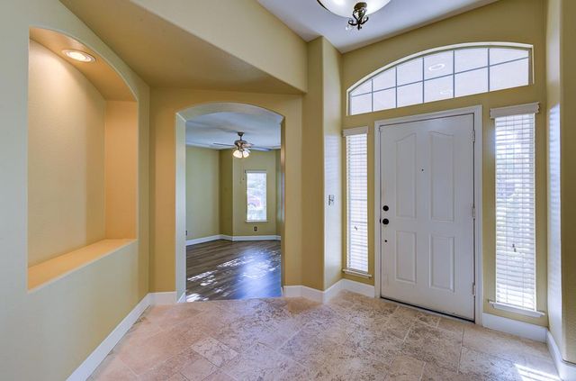 170 N Anderson Avenue, Clovis, CA 93612