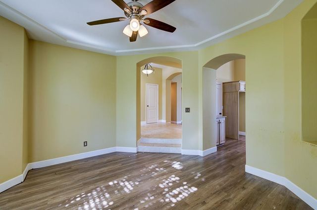 170 N Anderson Avenue, Clovis, CA 93612
