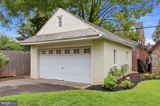 437 HAMPSHIRE RD, Drexel Hill, PA 19026