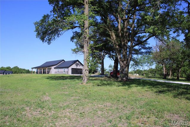 53414 Highway HH, Hannibal, MO 63401