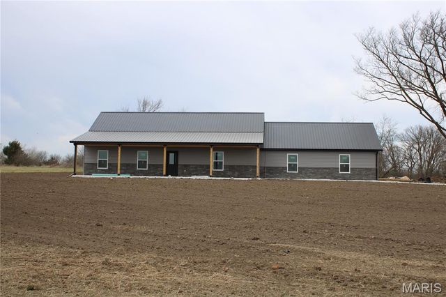53414 Highway HH, Hannibal, MO 63401