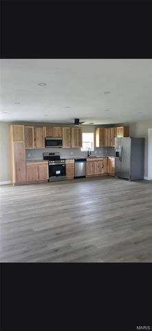 53414 Highway HH, Hannibal, MO 63401