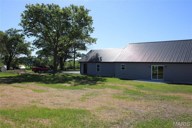 53414 Highway HH, Hannibal, MO 63401