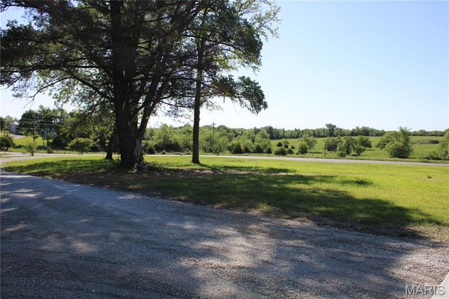 53414 Highway HH, Hannibal, MO 63401