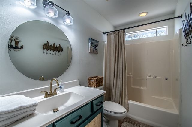 14858 Granada Dr H, Corpus Christi, TX 78418