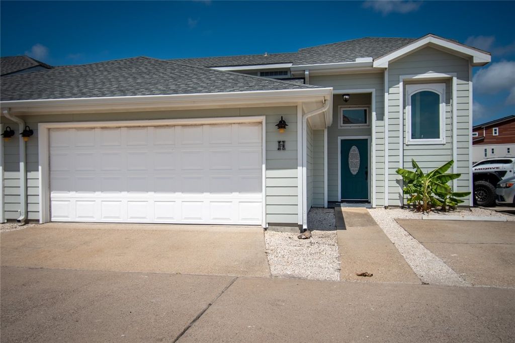 14858 Granada Dr H, Corpus Christi, TX 78418