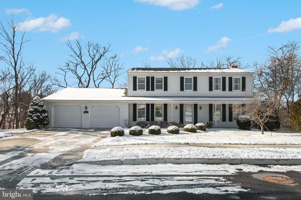 828 ANTHONY DRIVE, Mechanicsburg, PA 17050