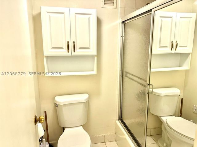 3800 S Ocean Dr 1516, Hollywood, FL 33019