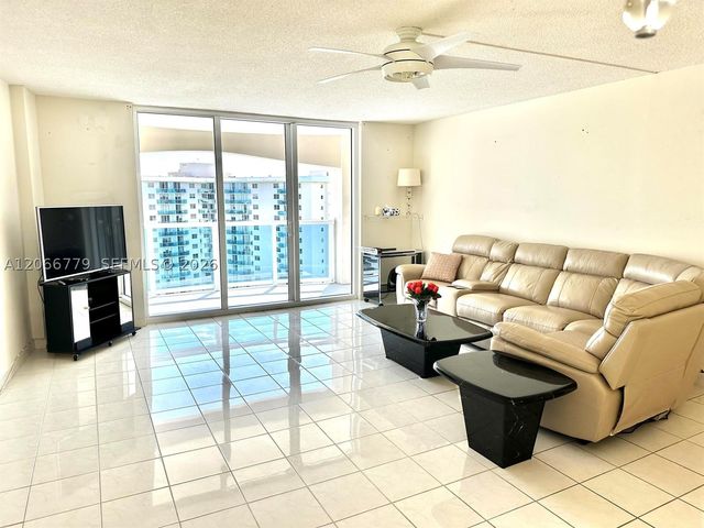 3800 S Ocean Dr 1516, Hollywood, FL 33019