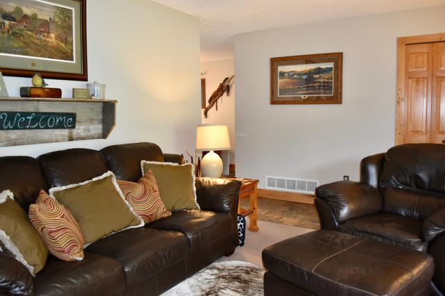 1610 Plum Street, Grasston, MN 55030