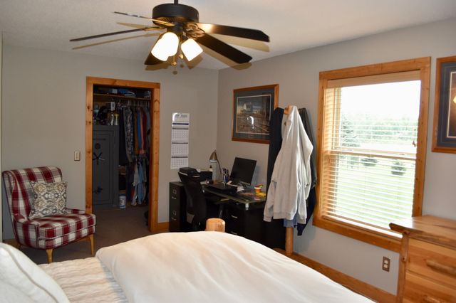 1610 Plum Street, Grasston, MN 55030