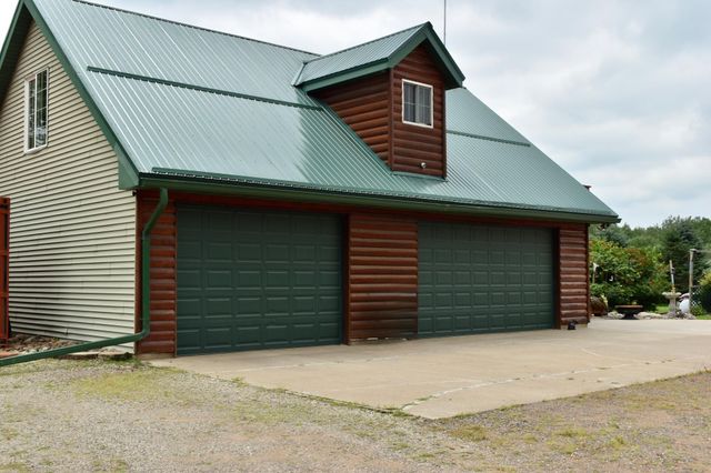 1610 Plum Street, Grasston, MN 55030