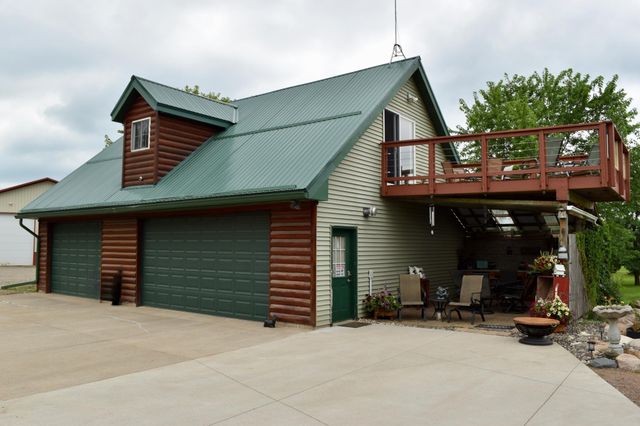 1610 Plum Street, Grasston, MN 55030