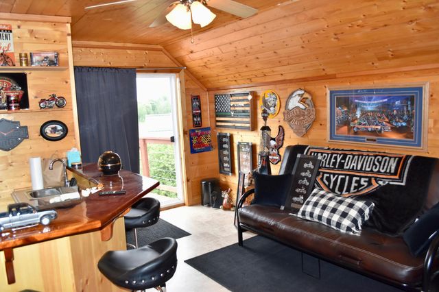 1610 Plum Street, Grasston, MN 55030