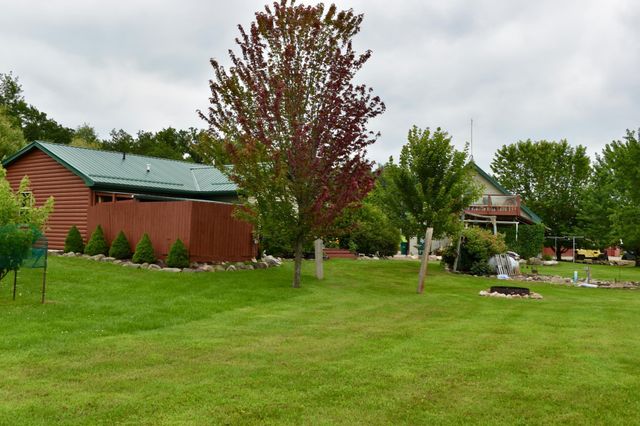 1610 Plum Street, Grasston, MN 55030