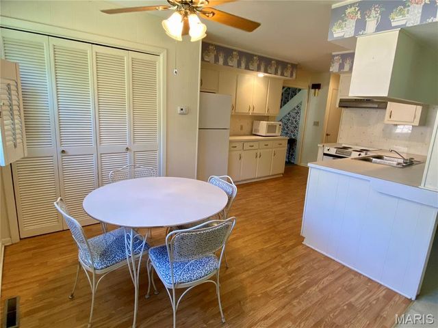 303 Kramer Drive, Sikeston, MO 63801