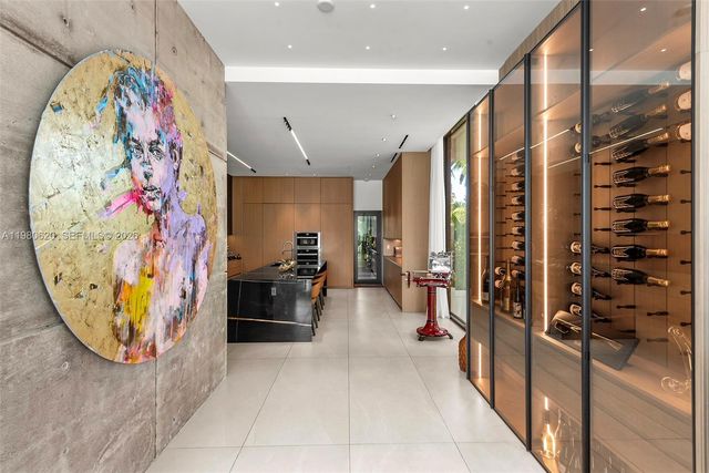 310 S Hibiscus Dr, Miami Beach, FL 33139