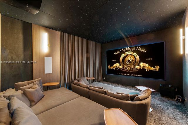 310 S Hibiscus Dr, Miami Beach, FL 33139