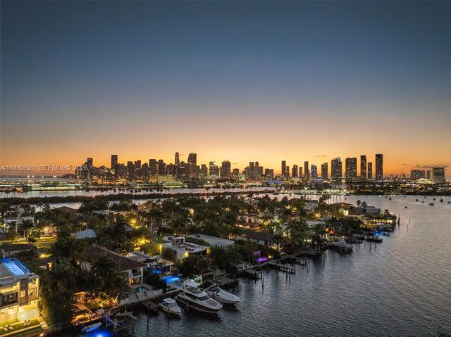 310 S Hibiscus Dr, Miami Beach, FL 33139