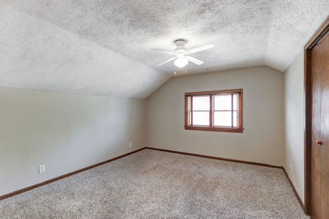 1592 St Anthony Circle, Fort Wright, KY 41011