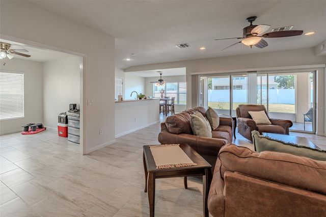 5561 SW 40 STREET, Ocala, FL 34474