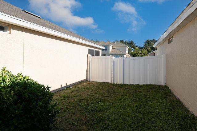 5561 SW 40 STREET, Ocala, FL 34474
