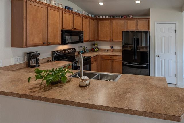 5561 SW 40 STREET, Ocala, FL 34474