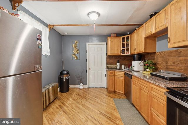 2221 S 17TH ST, Philadelphia, PA 19145