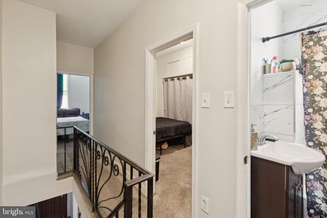 2221 S 17TH ST, Philadelphia, PA 19145