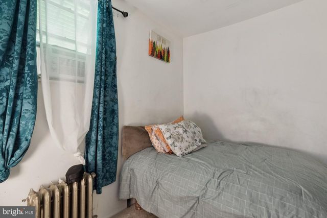 2221 S 17TH ST, Philadelphia, PA 19145