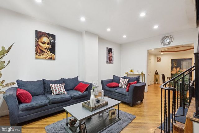 2221 S 17TH ST, Philadelphia, PA 19145