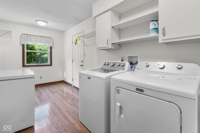 10194 Briar Creek Lane, Carmel, IN 46033