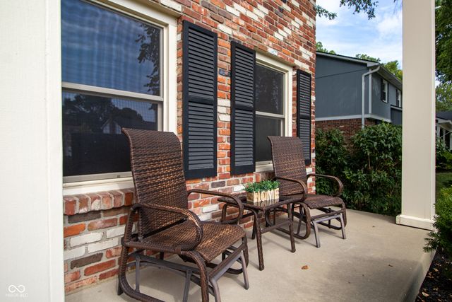 10194 Briar Creek Lane, Carmel, IN 46033