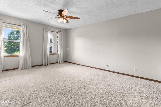 10194 Briar Creek Lane, Carmel, IN 46033