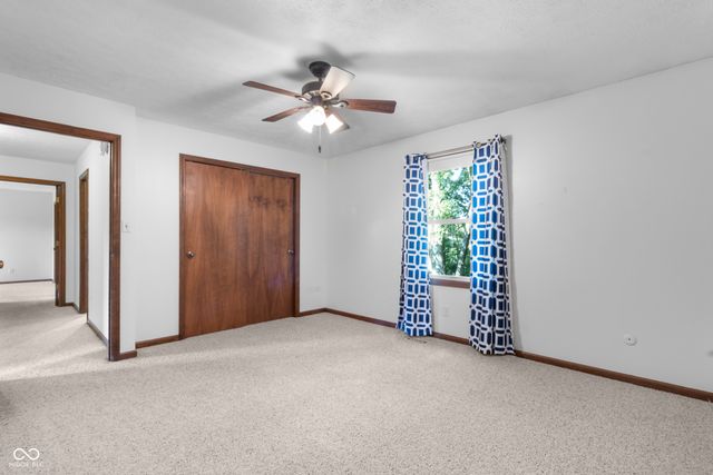 10194 Briar Creek Lane, Carmel, IN 46033