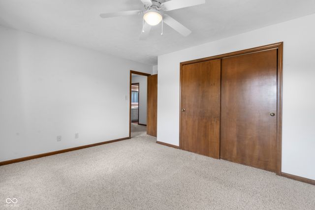 10194 Briar Creek Lane, Carmel, IN 46033