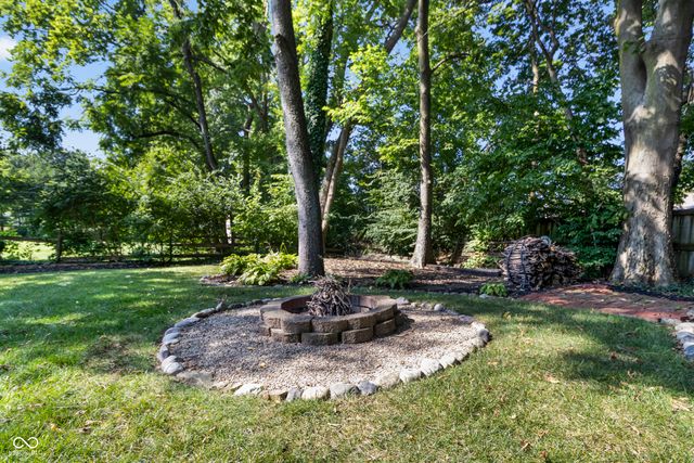 10194 Briar Creek Lane, Carmel, IN 46033
