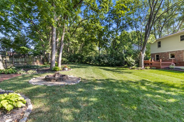 10194 Briar Creek Lane, Carmel, IN 46033