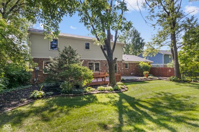 10194 Briar Creek Lane, Carmel, IN 46033