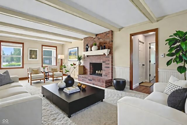 10194 Briar Creek Lane, Carmel, IN 46033