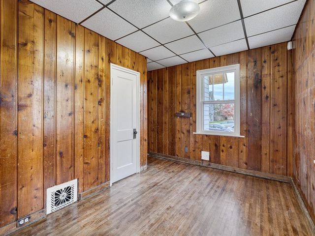 4011 18th Avenue S, Minneapolis, MN 55407