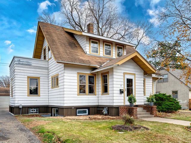 4011 18th Avenue S, Minneapolis, MN 55407